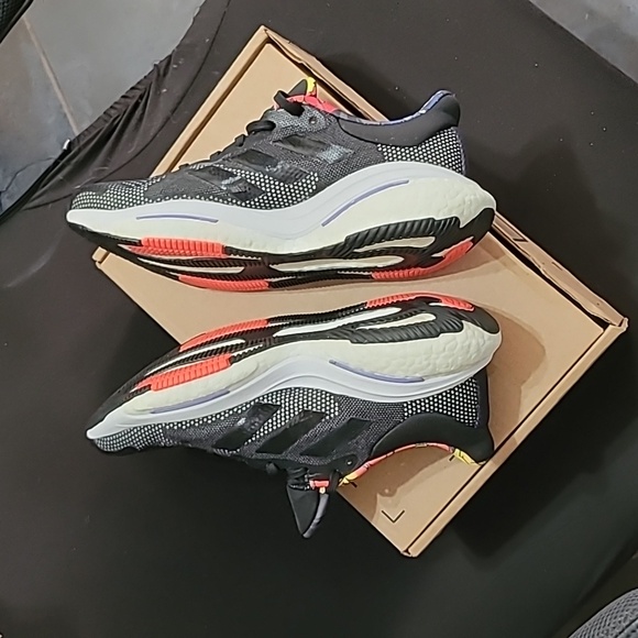 ADIDAS Women’s Solar Glide 5 Running Shoes Size 9.5 - Picture 5 of 8